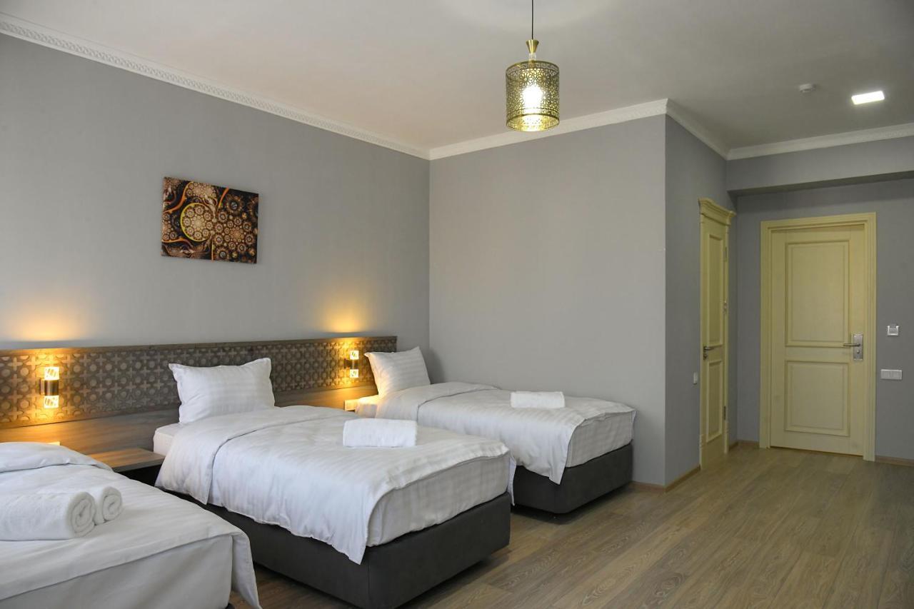 Khan Hotel Samarkand Exterior photo