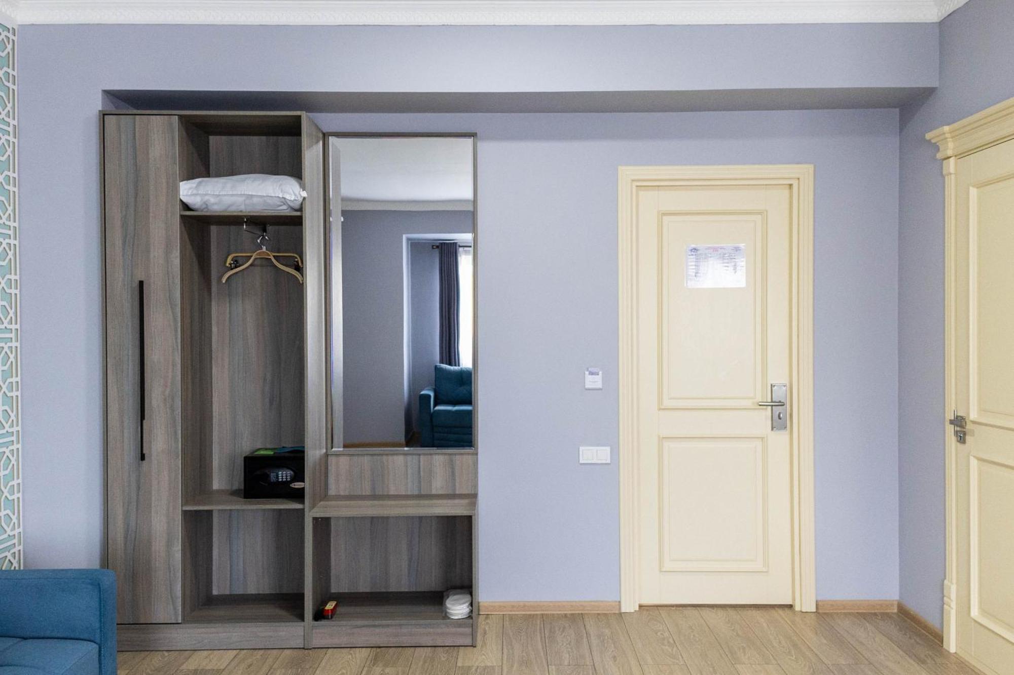 Khan Hotel Samarkand Room photo